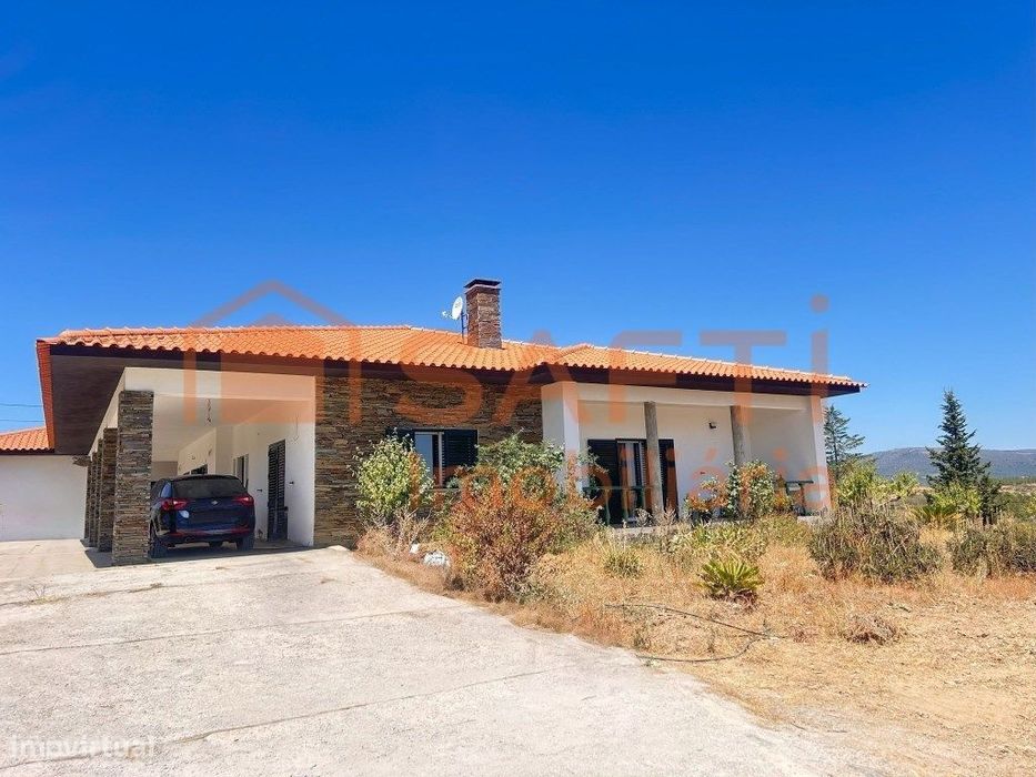 Moradia Térrea T3 com Terreno — Urros E Peredo Dos Castelhanos, Bragança