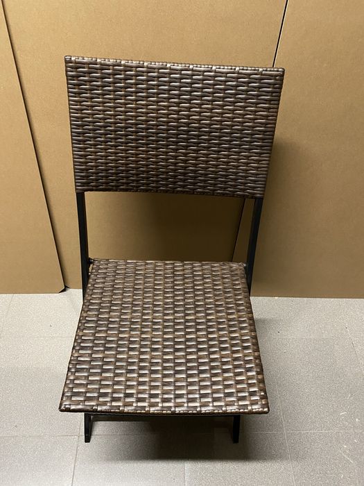 Conjunto de 2 cadeiras de jardim dobráveis em rattan sintético