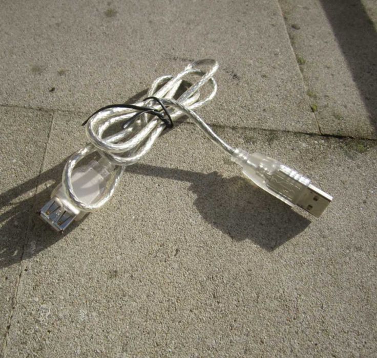 Cabo transparente prateado USB 2.0 Tipo A / Tipo B 0,87 m