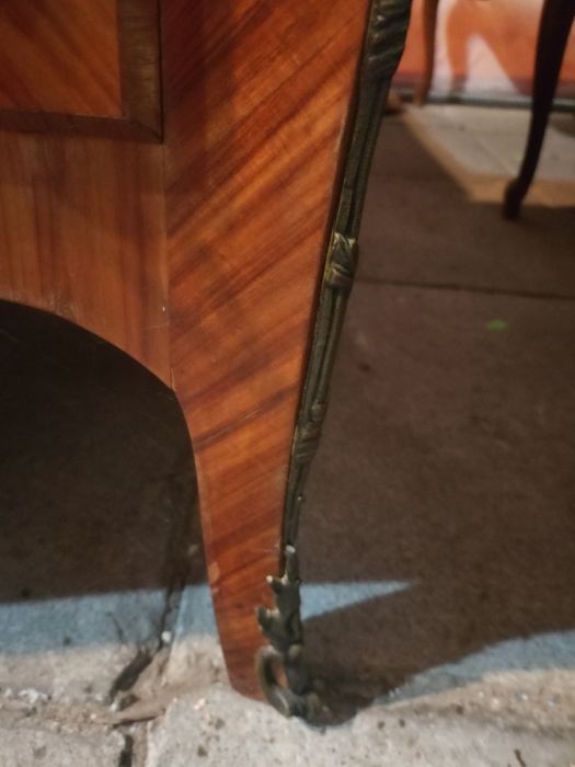 Komoda w stylu LudwikaXV