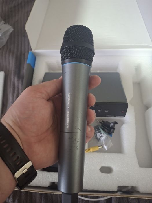 Радіомікрофон sennheiser xsw