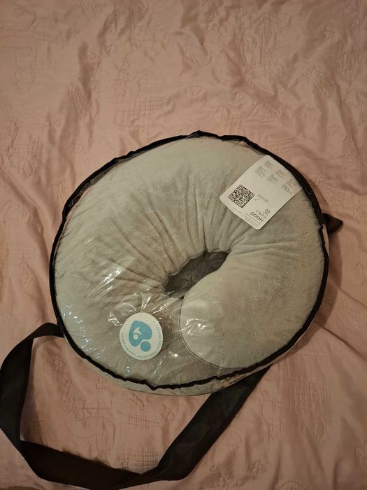 SPRZEDAM poduszkę Poofi do karmienia dziecka