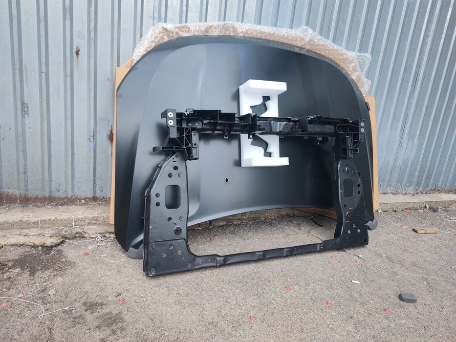 Радіатор Jeep Compass cherokee.  Компас черокі охолодження кондиціонер