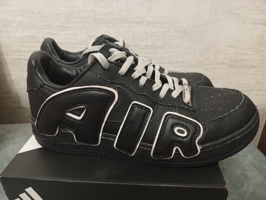 кросівки Nike air flea 39 розмір