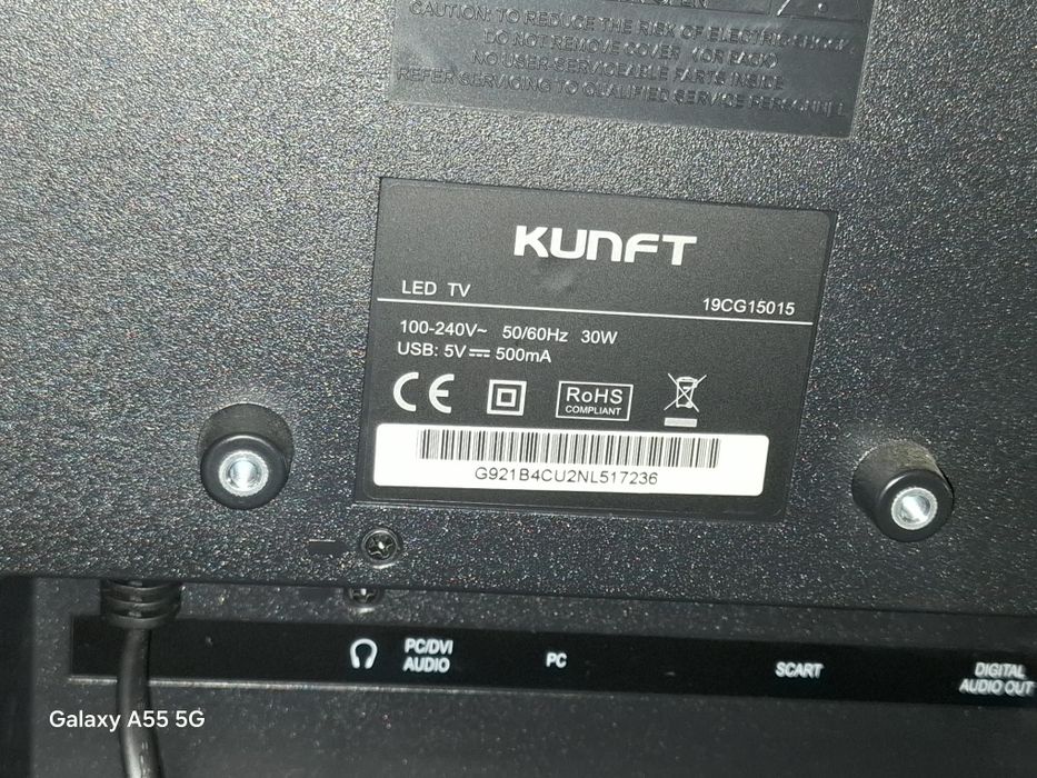 Televisão  da marca KUNFT   preto