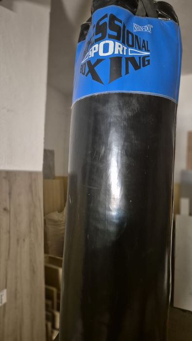 Worek bokserski, uchwyt, rekawice