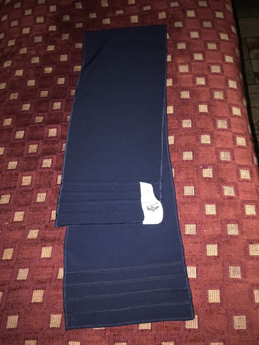 Sprzedam nowy szalik oficerski