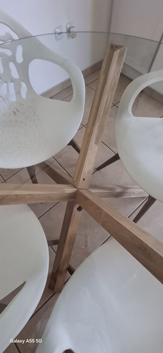 Mesa Jantar vidro AGERBY 119 + 4 cadeiras
