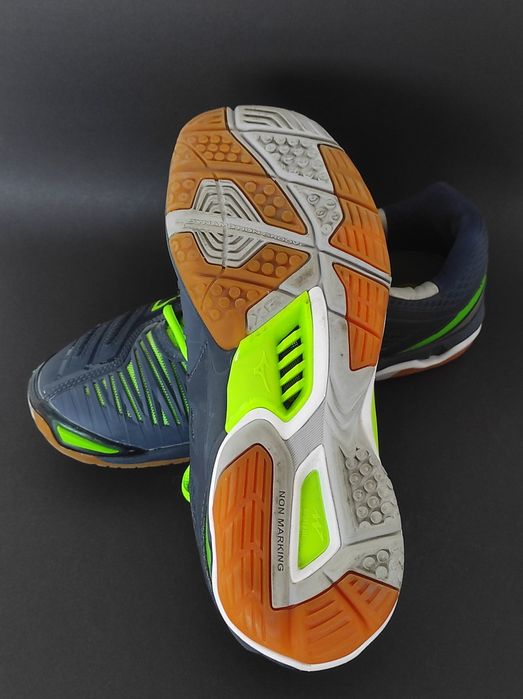 Buty męskie sportowe Mizuno Wave Stealth 4