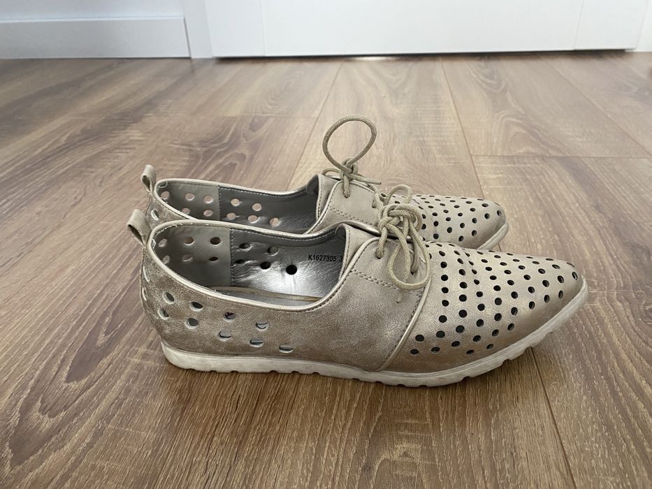 Buty złote 38 stan bdb