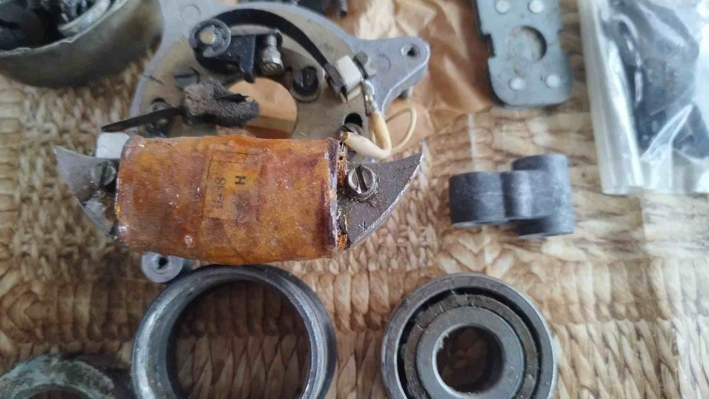 Різні запчастини до бензопили дружба