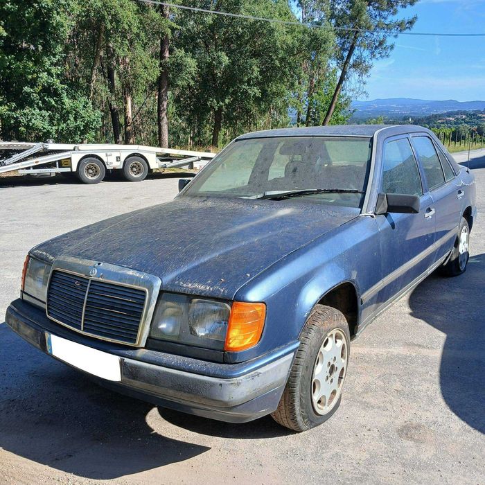 Mercedes W124 200D 2.0D de 1996 - Peças Usadas