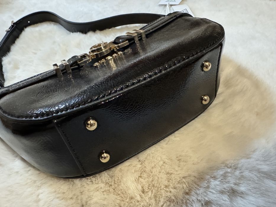 Guess Torebka  czarna