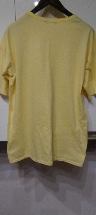 T-shirt  damski  bawełniany żółty.