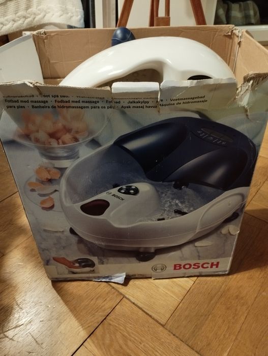 Urządzenie do hydromasażu stóp marki Bosch