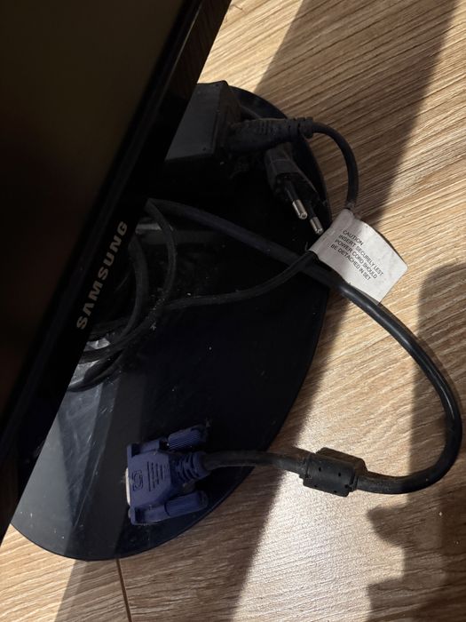 Monitor Samsung 22” LED SyncMaster S22B150 FullHD