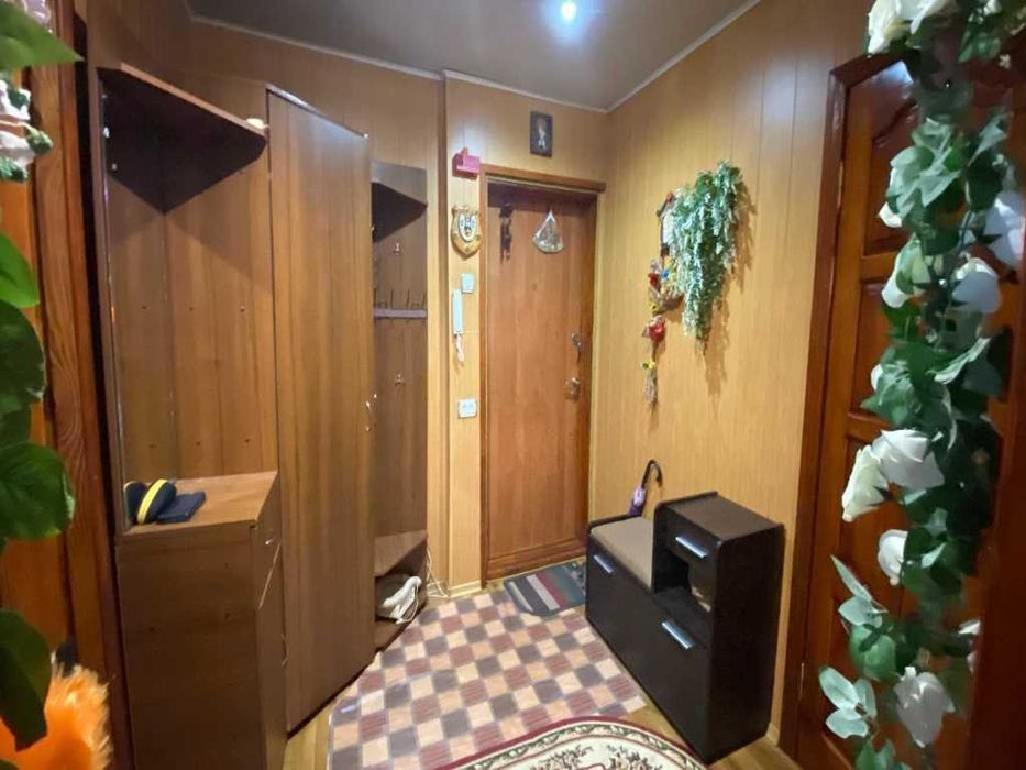 Продам 3к квартиру на Половках з ремонтом 61 кв/м на 2-му поверсі