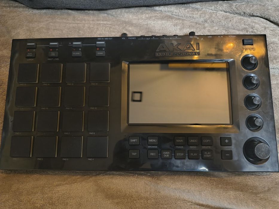 Kontroler akai mpc touch