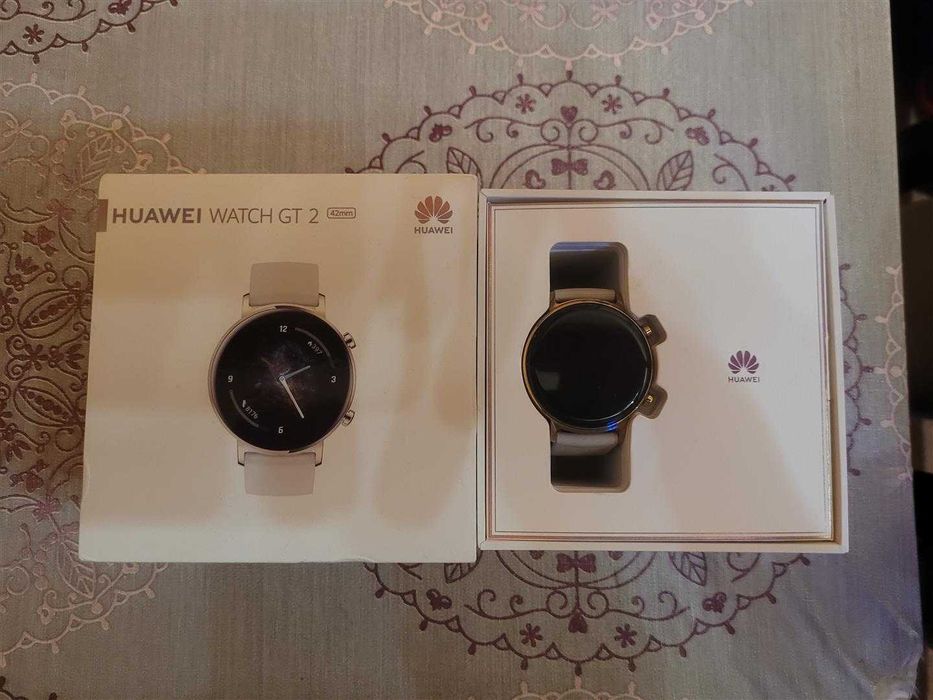 Smartwatch Huawei Watch GT 2 42mm - Komplet, Biały, GT2, Jak Nowy