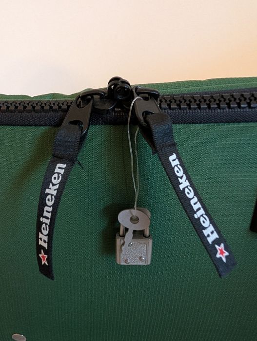 HEINEKEN - nowa torba sportowa, podróżna na rolkach