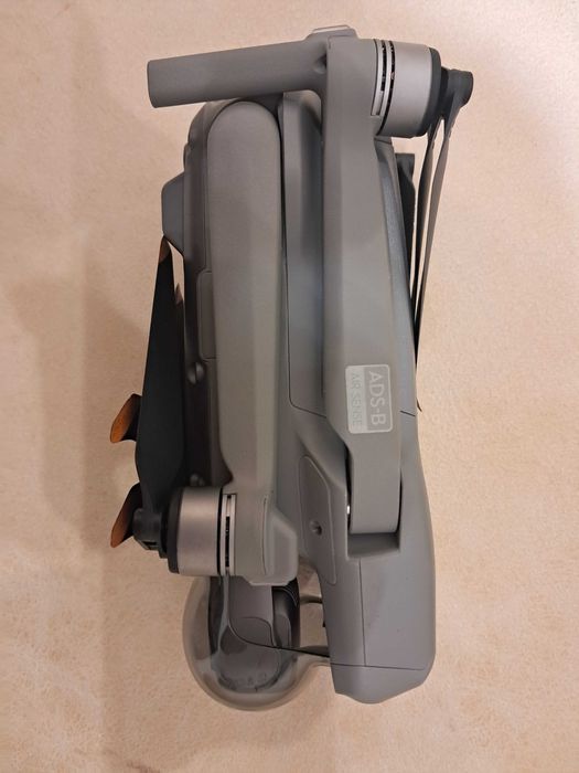 Квадрокоптер DJI Mavic AIR 2S Fly More Combo