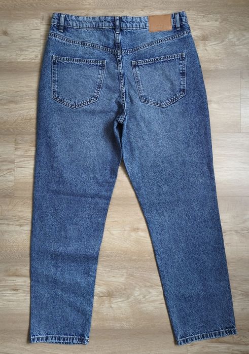 Jeansy mom fit, spodnie jeansowe damskie 40 Sinsay Bawełna