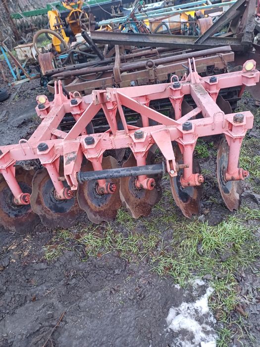 Продам агд 2.4 супн 6,плуги опрыскиватель