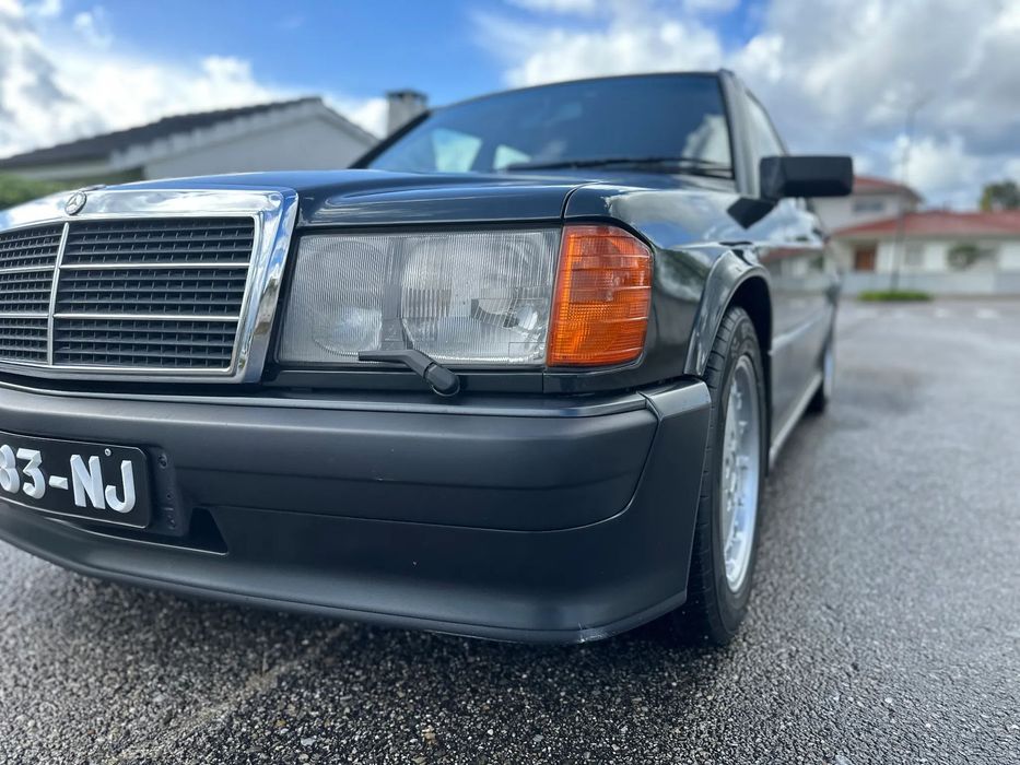 Mercedes-Benz W201 (1982-1993) 190E 2.3-16V foto 2