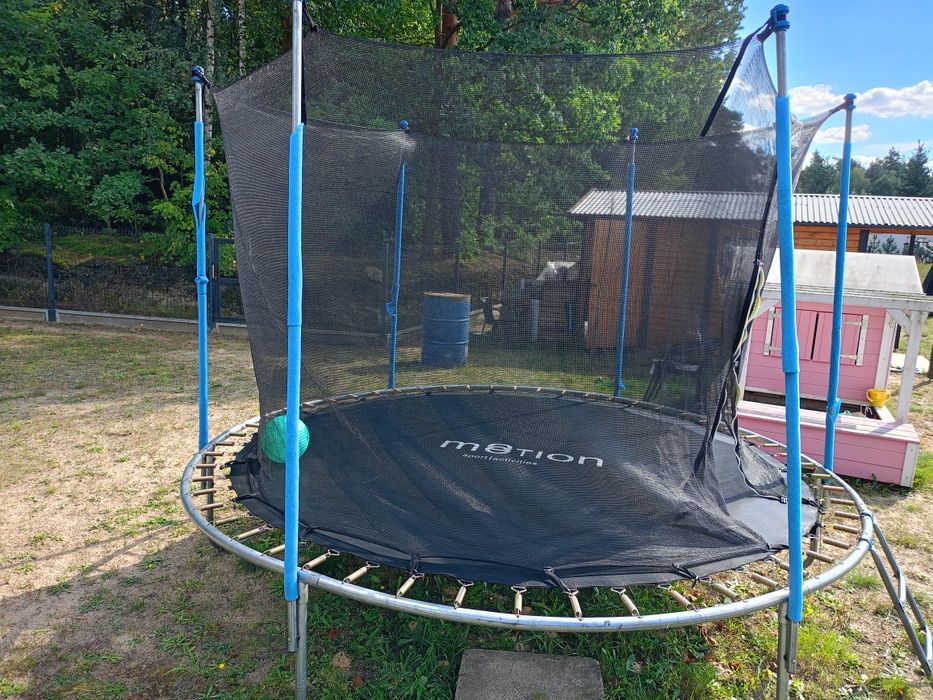 Trampolina ogrodowa