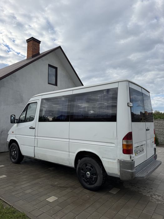 Спрінтер пасажир