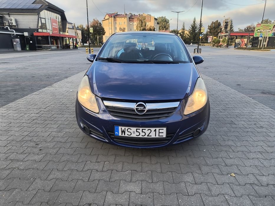 Corsa D 1.4 benzyna stan. Dobry