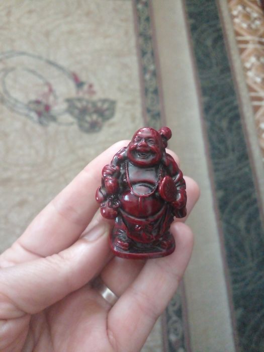 Нэцкэ  статуэтка.