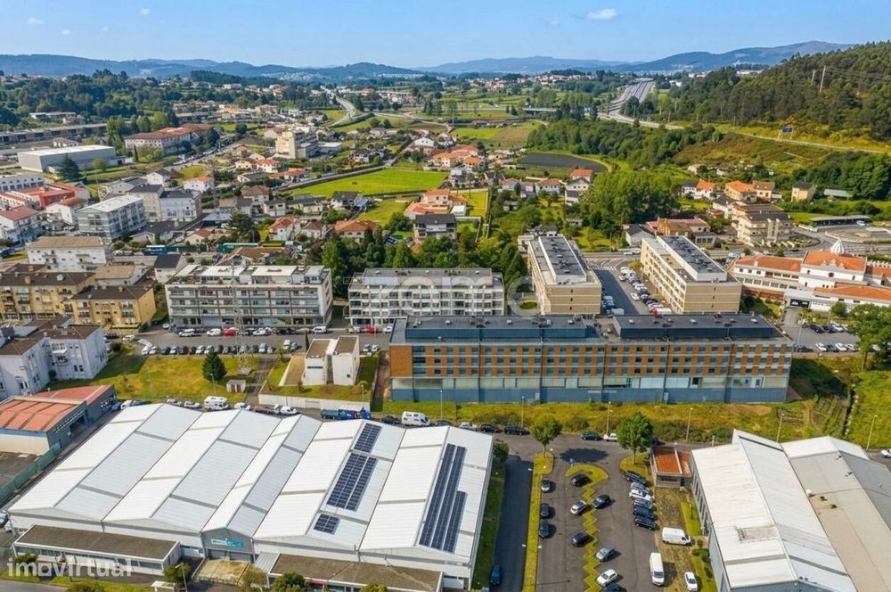 Apartamento T3, Celeirós, Braga.