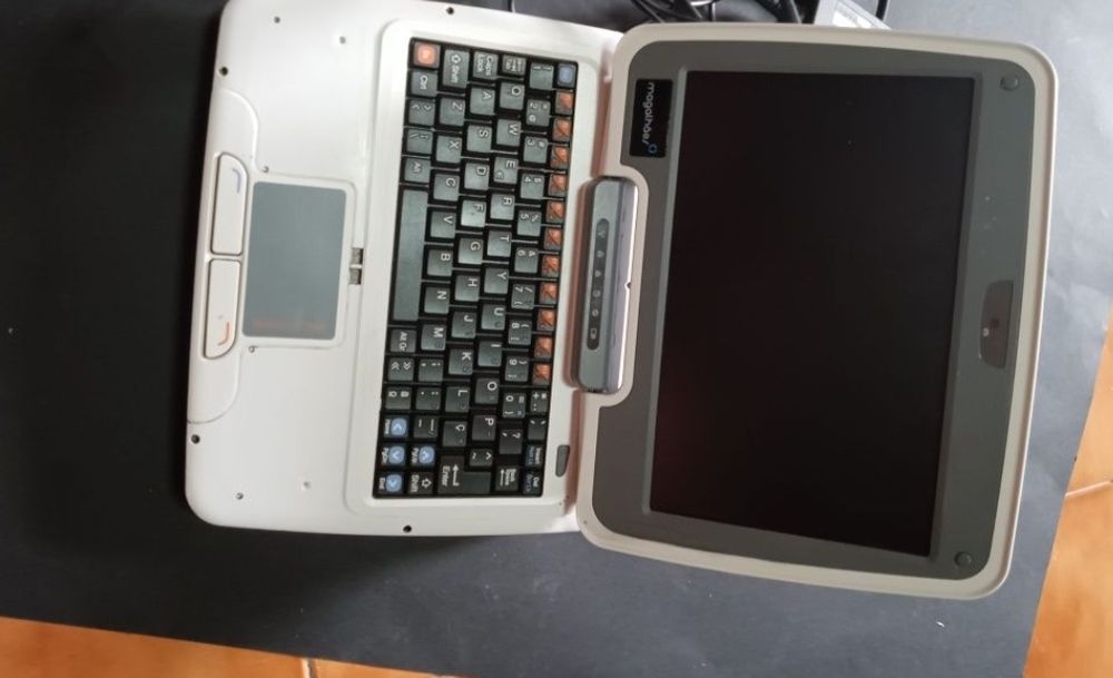 5 Computadores Magalhães