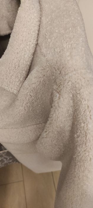 Zara kurtka 164 baranek