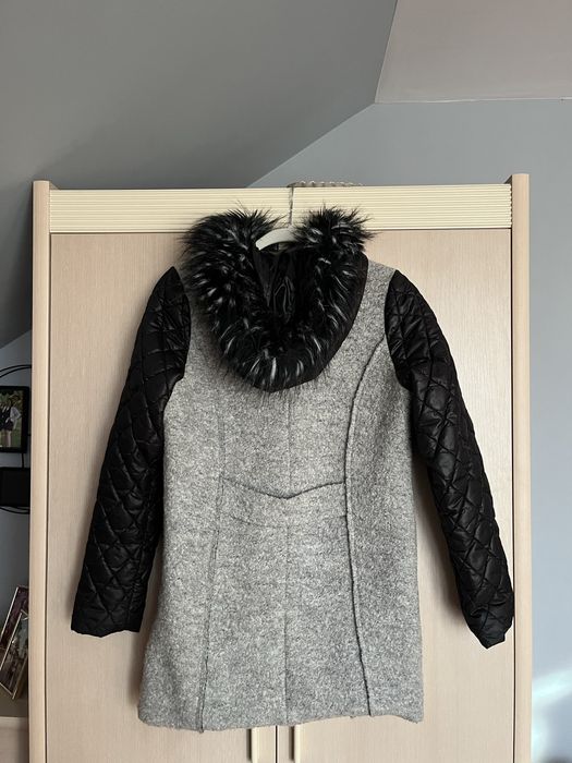 Płaszcz dla nastolatki