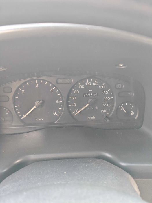 Ford Transit t330 longa ano 2002