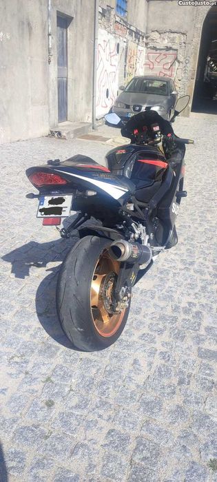 GSXR 750 k5 + Extras