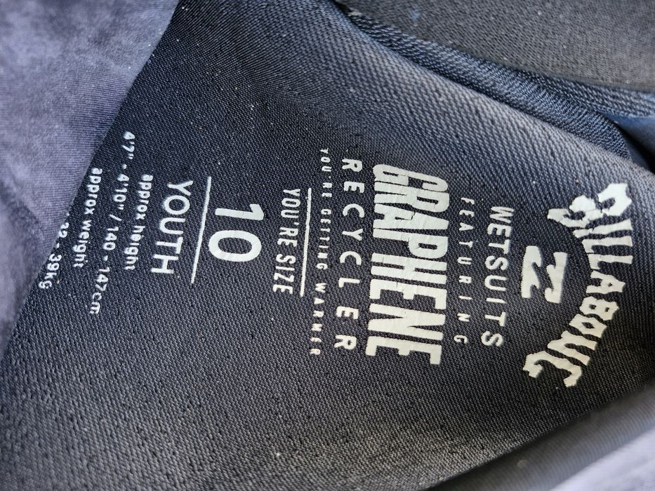 Vendo fato surf Billabong revolution 4:3