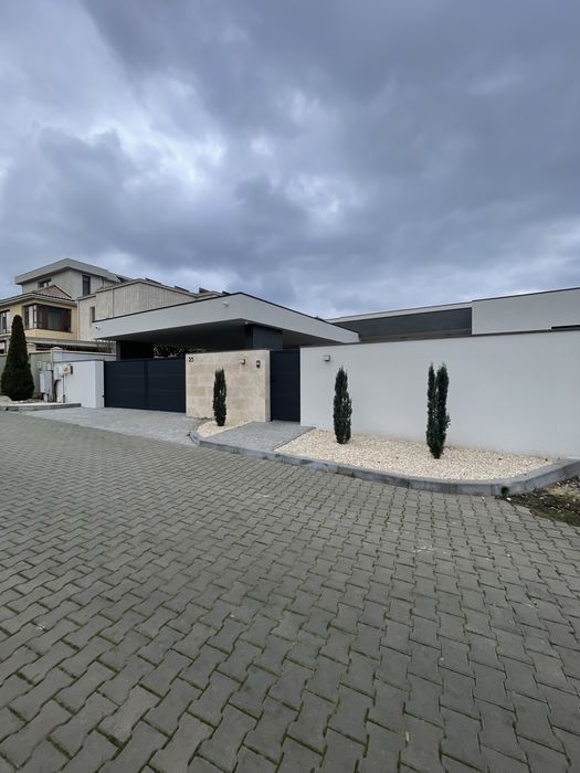 Стильний  будинок в Совіньон-Люстдорфі. Преміум-клас.