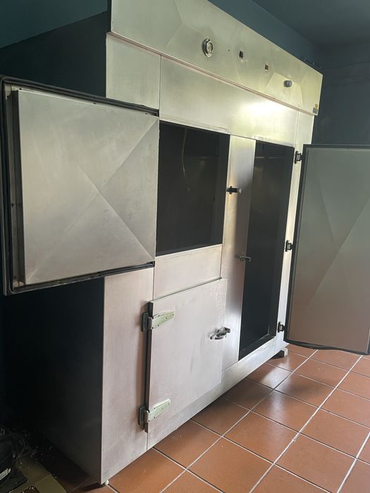 Frigorifico Industrial em muito bom estado