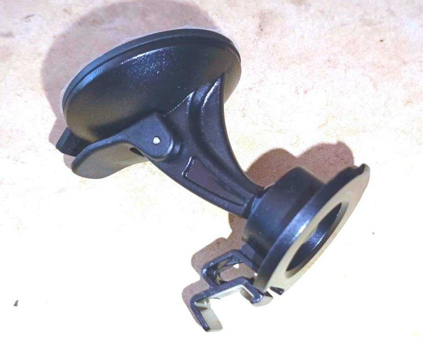 Nawigacja Garmin-Uchwyt montażowy z przyssawką– NOWY - sprawdzony!