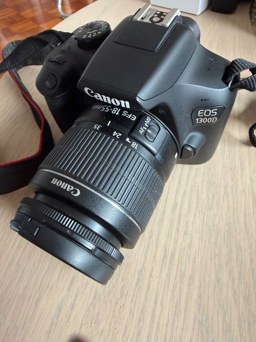 Canon 1300D (DSLR)