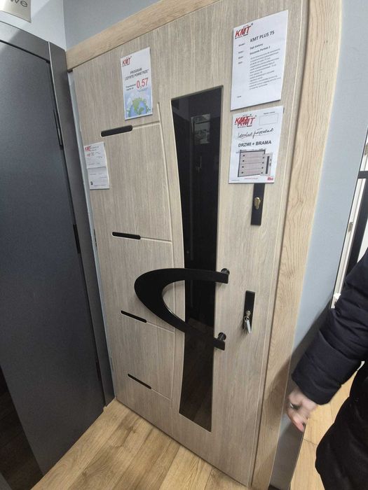 Drzwi zewnętrzne stalowe KMT 75 Perfect Glass 90Lewe