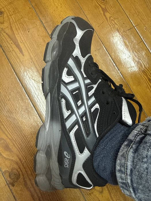 Tenis Asics gel NYC
