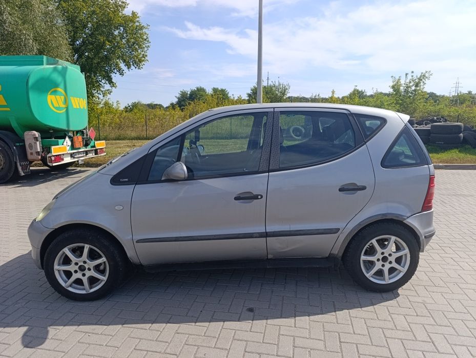Мерседес А 160 бензин