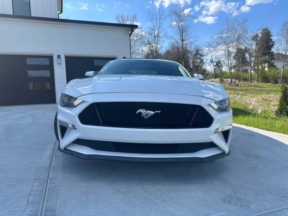 Ford Mustang GT Premium      2019