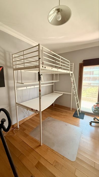 Beliche alto IKEA com secretária integrada, com instruções