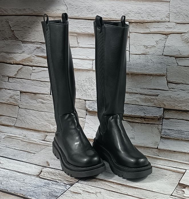 Wysokie damskie buty 39