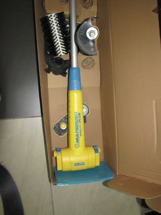 Szczotka elektryczna do czyszczenia kostki brukowej Gloria Multibrush